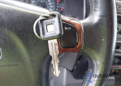 1998 Isuzu Trooper S z USA, uszkodzony, nr VIN JACDJ58X3W7917512